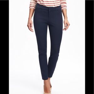 Old Navy pixie mid rise pants